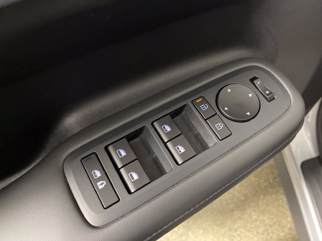 Certified 2026 Hyundai Santa Fe SEL FWD image 19