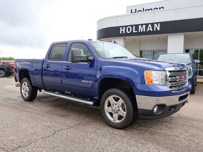 Used 2014 GMC Sierra 2500 SLT w/ SLT Convenience Package