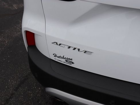 Used 2023 Ford Escape Active image 8