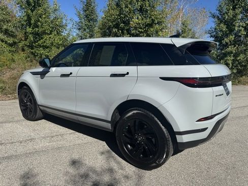 Used 2026 Land Rover Range Rover Evoque S image 8