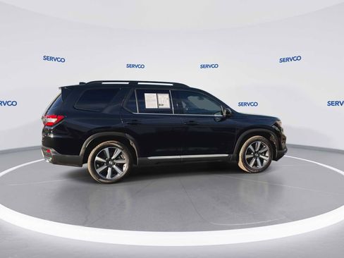 Used 2023 Honda Pilot Touring image 8