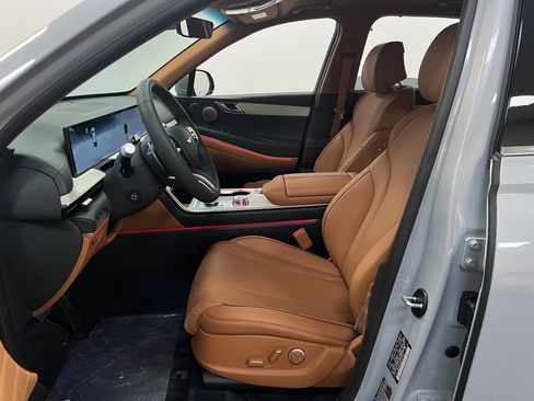 New 2027 Genesis GV80 2.5T Advanced AWD/4WD image 9