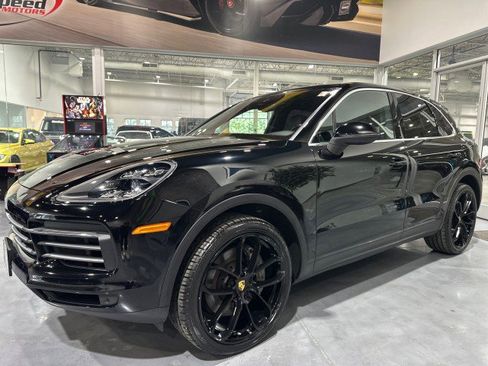 Used 2019 Porsche Cayenne S AWD/4WD image 14