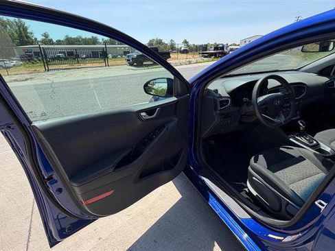 Used 2019 Hyundai Ioniq Blue FWD image 7