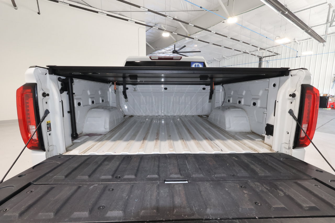 Used 2019 GMC Sierra 1500 SLT w/ SLT Premium Package AWD/4WD image 15