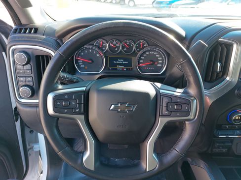 Used 2019 Chevrolet Silverado 1500 LT Trail Boss image 16