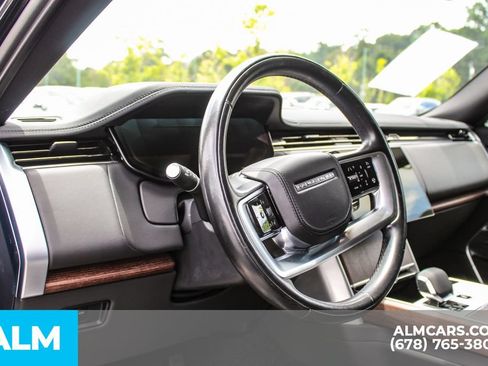 Used 2025 Land Rover Range Rover Long Wheelbase SE AWD/4WD image 22