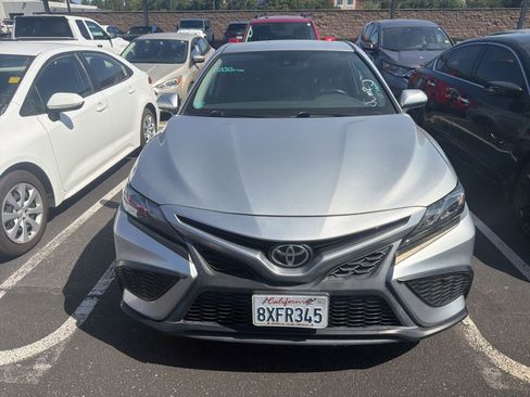 Certified 2021 Toyota Camry SE w/ Carpet Mat Package (TMS) FWD image 3