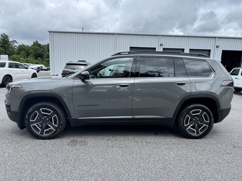 New 2026 Jeep Cherokee Laredo AWD/4WD image 8