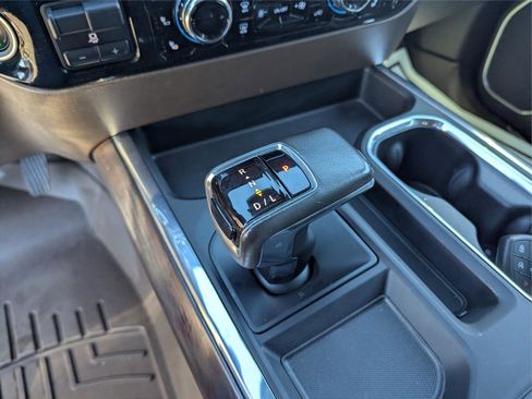 Used 2022 GMC Sierra 1500 SLT w/ SLT Premium Plus Package image 21