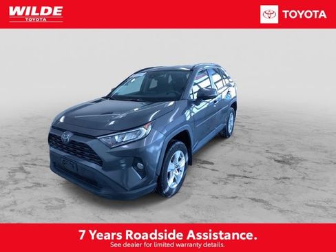 Certified 2020 Toyota RAV4 XLE w/ All Weather Liner Package image 5