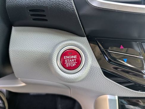 Used 2016 Honda Accord EX-L image 28