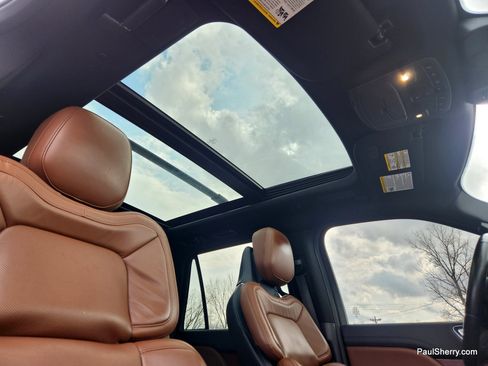 Used 2023 Lincoln Navigator Reserve image 37