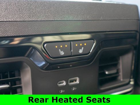 Used 2024 GMC Sierra 1500 AT4X image 15