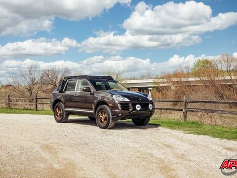 Used 2009 Porsche Cayenne image 18