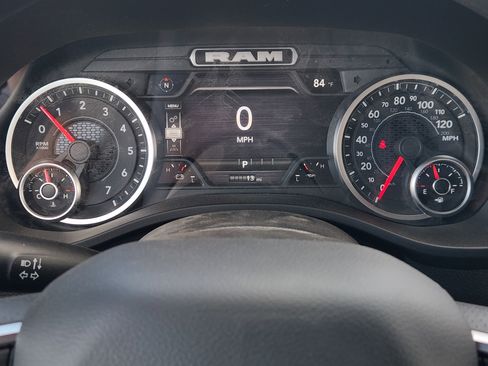 New 2026 RAM 1500 Express image 12