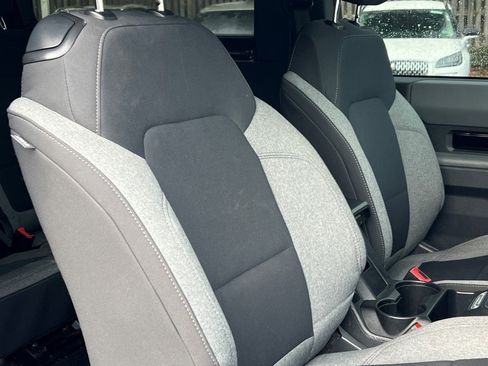 Used 2022 Ford Bronco 2-Door image 9