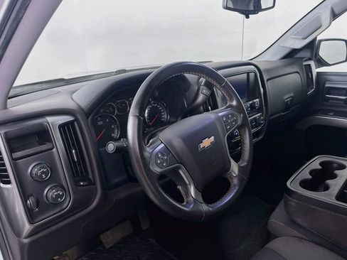 Used 2018 Chevrolet Silverado 1500 LT AWD/4WD image 10