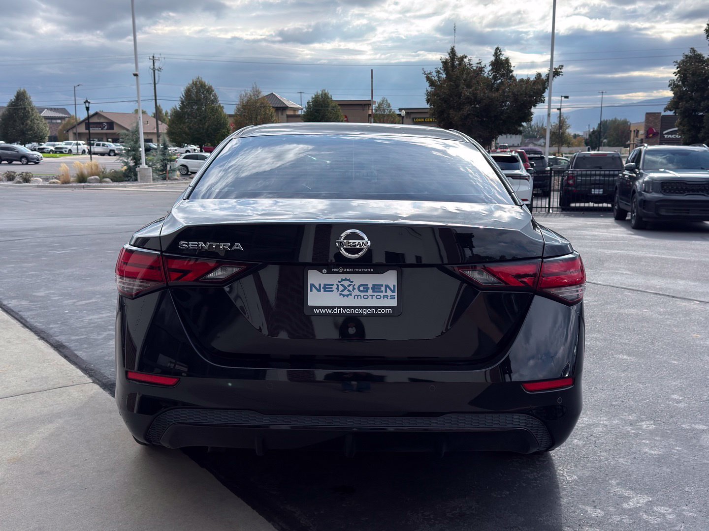 Used 2020 Nissan Sentra S FWD image 29