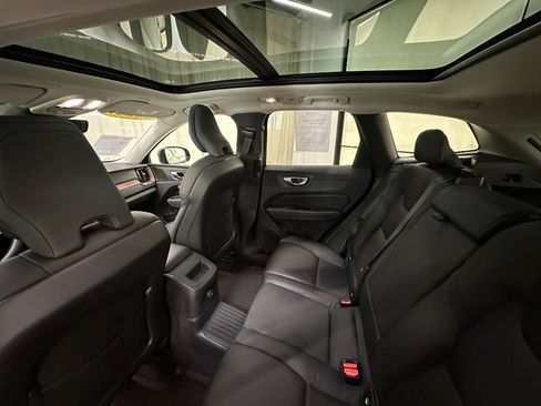 Used 2024 Volvo XC60 T8 Plus w/ Protection Package Premier AWD/4WD image 16