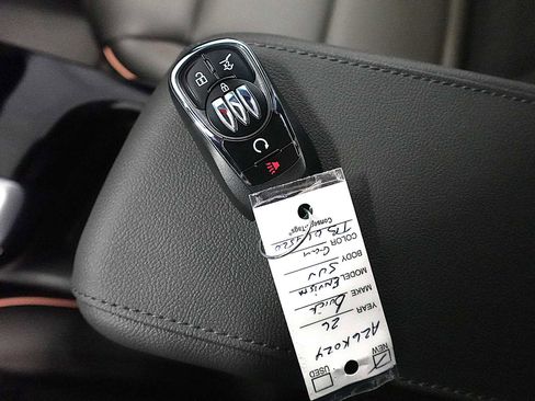 New 2026 Buick Envista Avenir FWD image 36