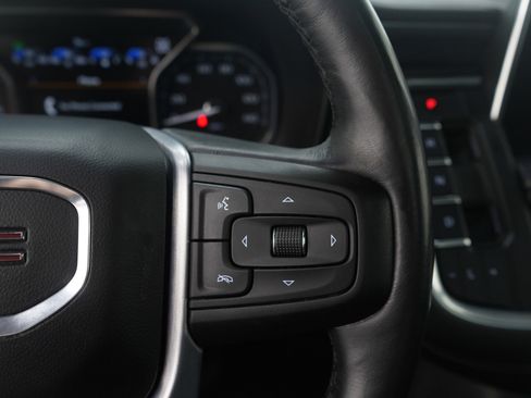 Used 2021 GMC Yukon XL SLT w/ SLT Premium Package image 30