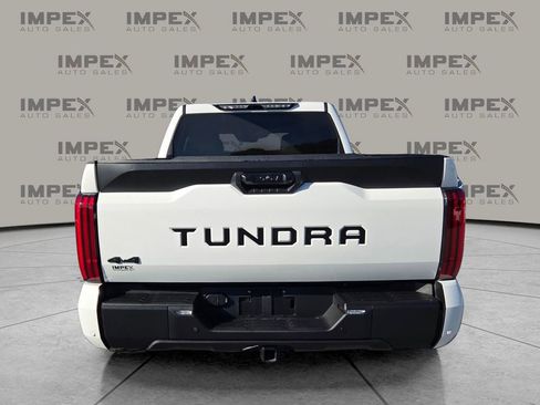 Used 2022 Toyota Tundra SR5 image 4