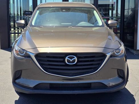 Used 2018 MAZDA CX-9 Sport FWD image 2
