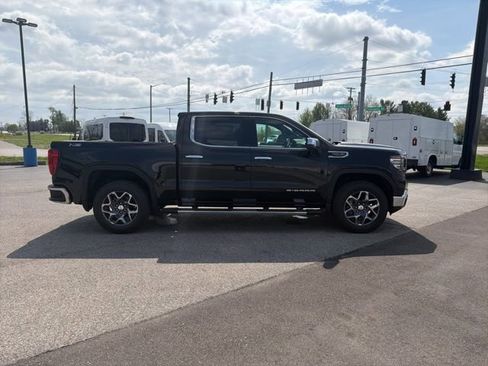 New 2026 GMC Sierra 1500 SLT w/ SLT Premium Plus Package image 5