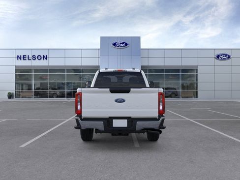 New 2026 Ford F350 4x4 SuperCab Super Duty image 5