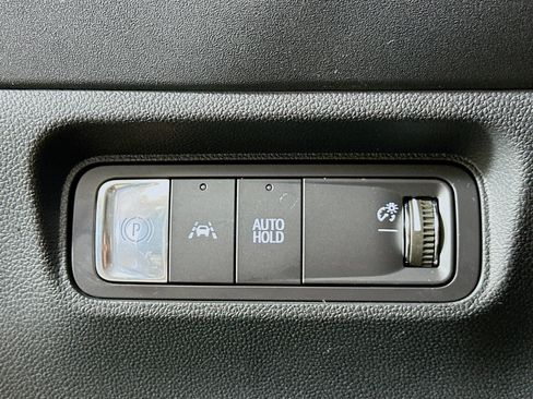 Used 2024 Honda Prologue Touring image 17