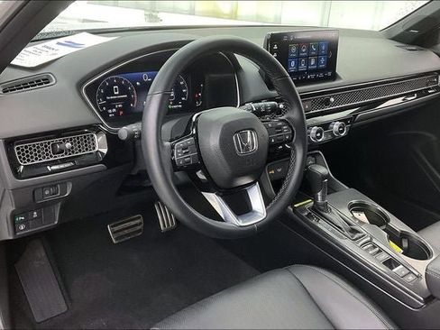 Used 2023 Honda Civic Sport Touring image 17