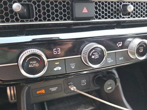 Used 2025 Honda Civic Sport image 19