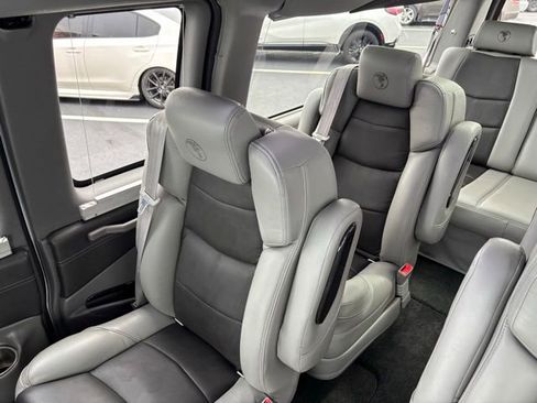 Used 2020 GMC Savana 2500 Extended w/ Enhanced Convenience Package RWD image 44