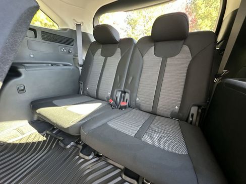 New 2026 Kia Sorento LX image 24