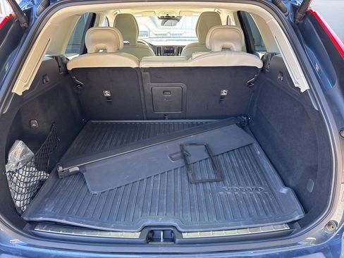 Used 2021 Volvo XC60 T5 Inscription w/ Advanced Package image 29