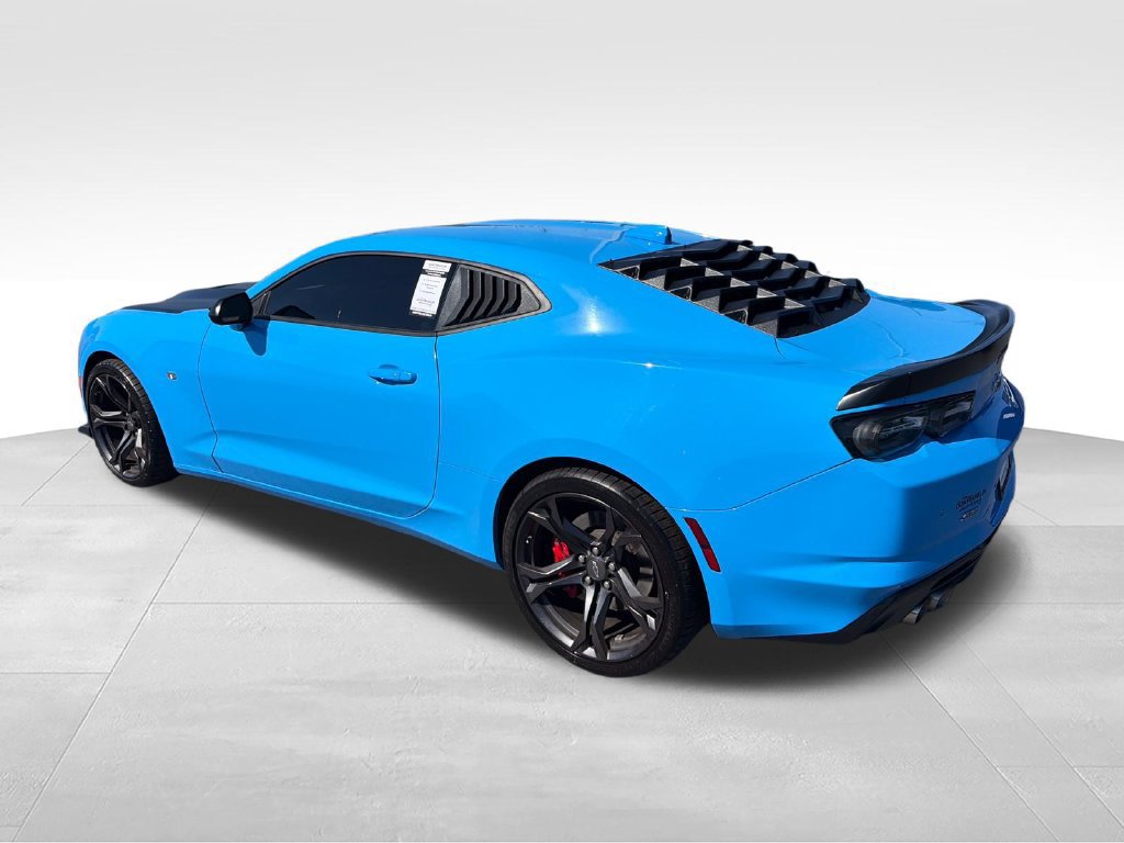 Used 2023 Chevrolet Camaro SS RWD image 3