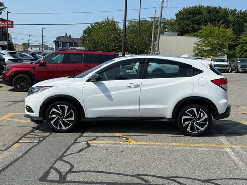Used 2020 Honda HR-V Sport image 2