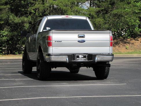 Used 2011 Ford F150 XLT w/ XLT Chrome Pkg AWD/4WD image 10