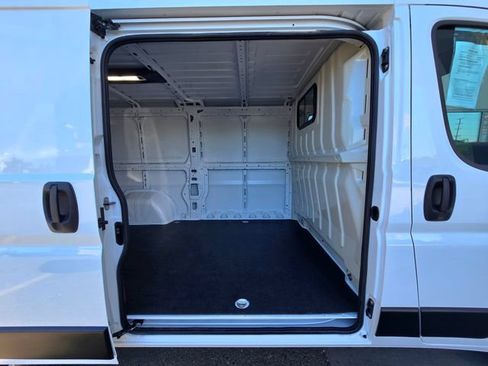 Used 2025 RAM ProMaster 1500 w/ Safety Group FWD image 20
