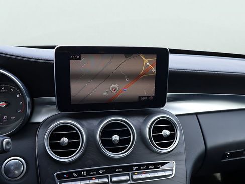 Used 2015 Mercedes-Benz C 300 4MATIC Sedan image 21