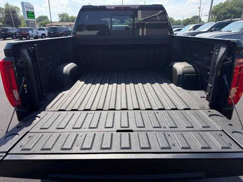 Used 2019 GMC Sierra 1500 Denali w/ Denali Ultimate Package AWD/4WD image 12
