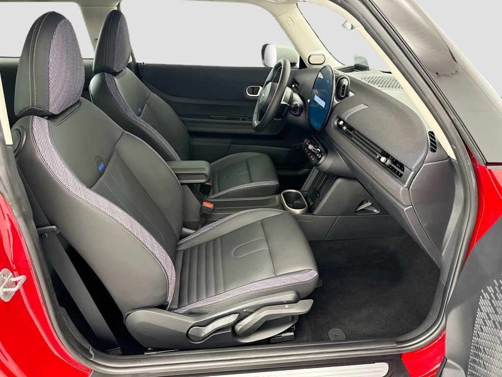 Used 2025 MINI Cooper S FWD image 18