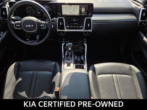 Certified 2023 Kia Sorento SX FWD image 17