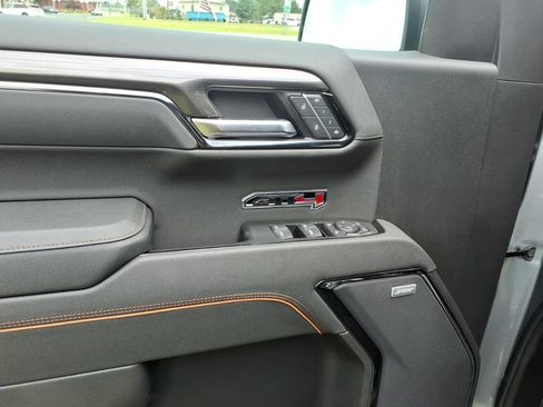 New 2026 GMC Sierra 1500 AT4 w/ AT4 Premium Package AWD/4WD image 14