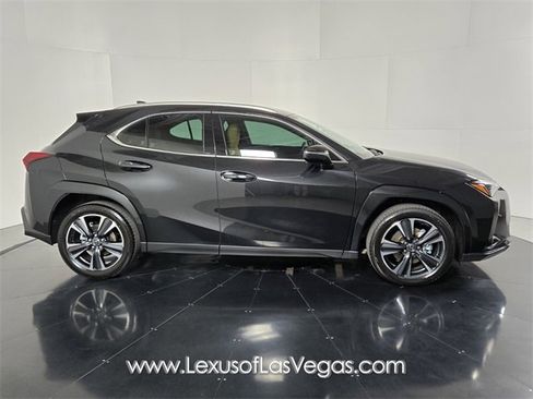 New 2026 Lexus UX 300h FWD image 3