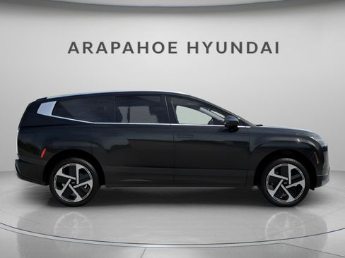 New 2026 Hyundai Ioniq 9 Calligraphy w/ Tow & Go Package AWD/4WD image 5