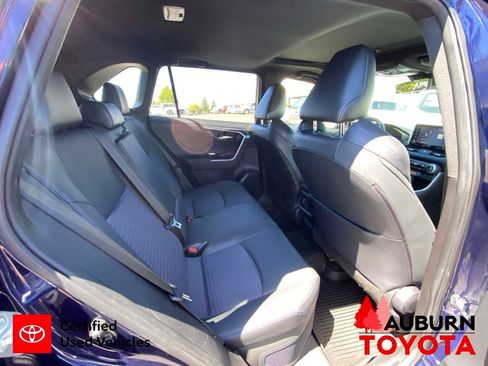 Certified 2021 Toyota RAV4 XSE w/ XSE Grade Weather Package AWD/4WD image 17