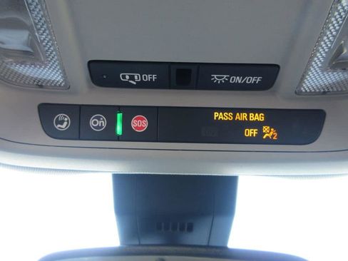 Certified 2023 GMC Terrain SLE image 30