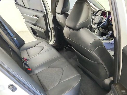 Used 2021 Toyota Camry XSE FWD image 29